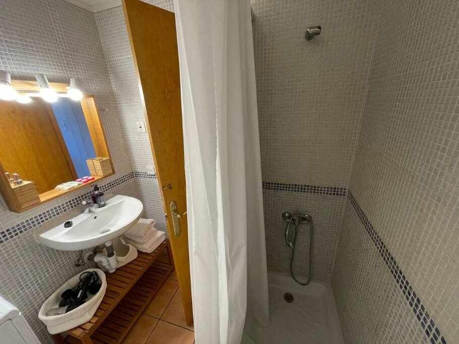 Apartamento con piscina y junto a la playa- GALDANA. Cala'N Blanes  Exterior foto